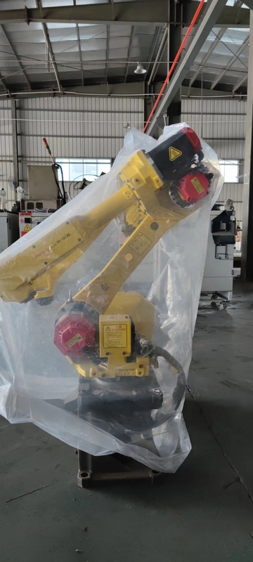 6 σκέλος ρομπότ Fanuc άξονα που προγραμματίζει το φορτίο 2655mm 165kg συγκόλλησης σημείων Fanuc εξαιρετικά μακρύ