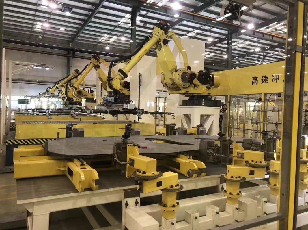 6 σκέλος ρομπότ Fanuc άξονα που προγραμματίζει το φορτίο 2655mm 165kg συγκόλλησης σημείων Fanuc εξαιρετικά μακρύ