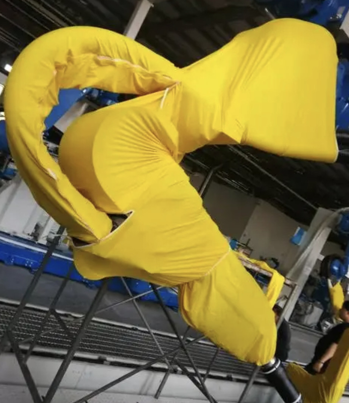 Το ρομπότ Fanuc καλύπτει το αδιάβροχο χρώμα ενάντια στο όξινο αλκάλιο στο χειρισμό του εργαστηρίου χημικών ουσιών