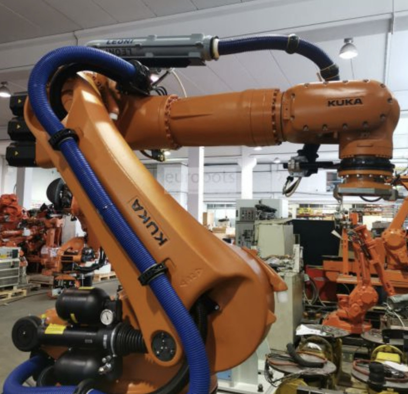 Kuka βραχίονας ρομπότ 6 άξονα KR 500 για την κατασκευή των μεγάλων βαριών τμημάτων λαβών 500kg