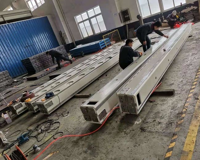 Διευθετήσιμη γραμμική ράγα Cnc ρομπότ που συνδέει για την ημι εσωκλειόμενη ράγα στα σκληρά περιβάλλοντα
