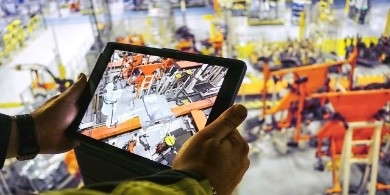 Ο βραχίονας ρομπότ Abb έξι-άξονα που χαράζει διαμορφώνοντας το ρομπότ IRB 8700 Palletizing τα αυτοκίνητα εργοστάσια συγκόλλησης
