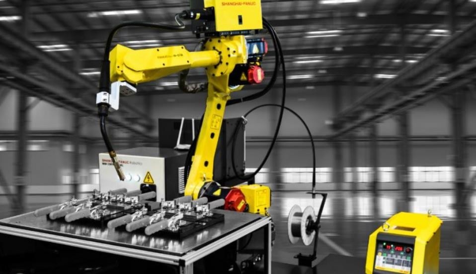 Μικρός βραχίονας 6 επέκταση 717mm ρομπότ Fanuc βραχιόνων φορτίων 7KG ΣΥΝΤΡΌΦΩΝ 200iD/7H Fanuc LR άξονα